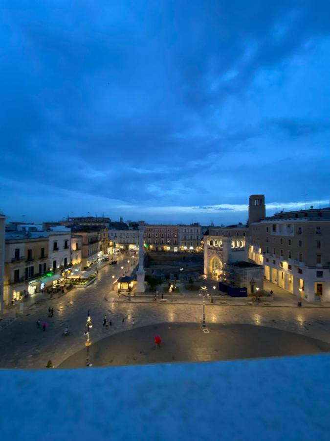 L'Attico Piazza Sant'Oronzo Acomodação com café da manhã Lecce Exterior foto